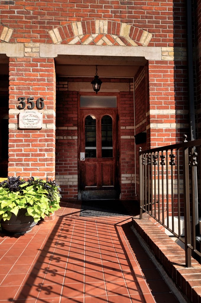 Munro Centre front entrance.