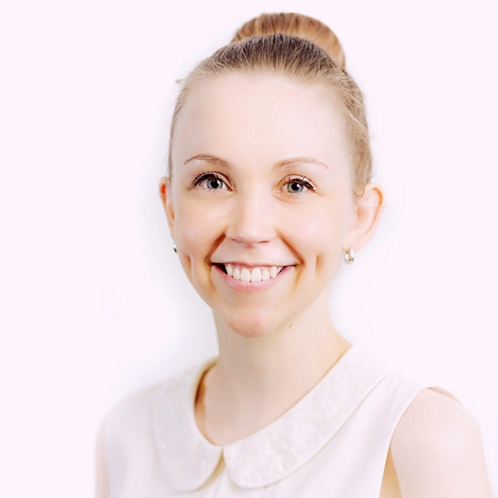 Melanie Ormston headshot